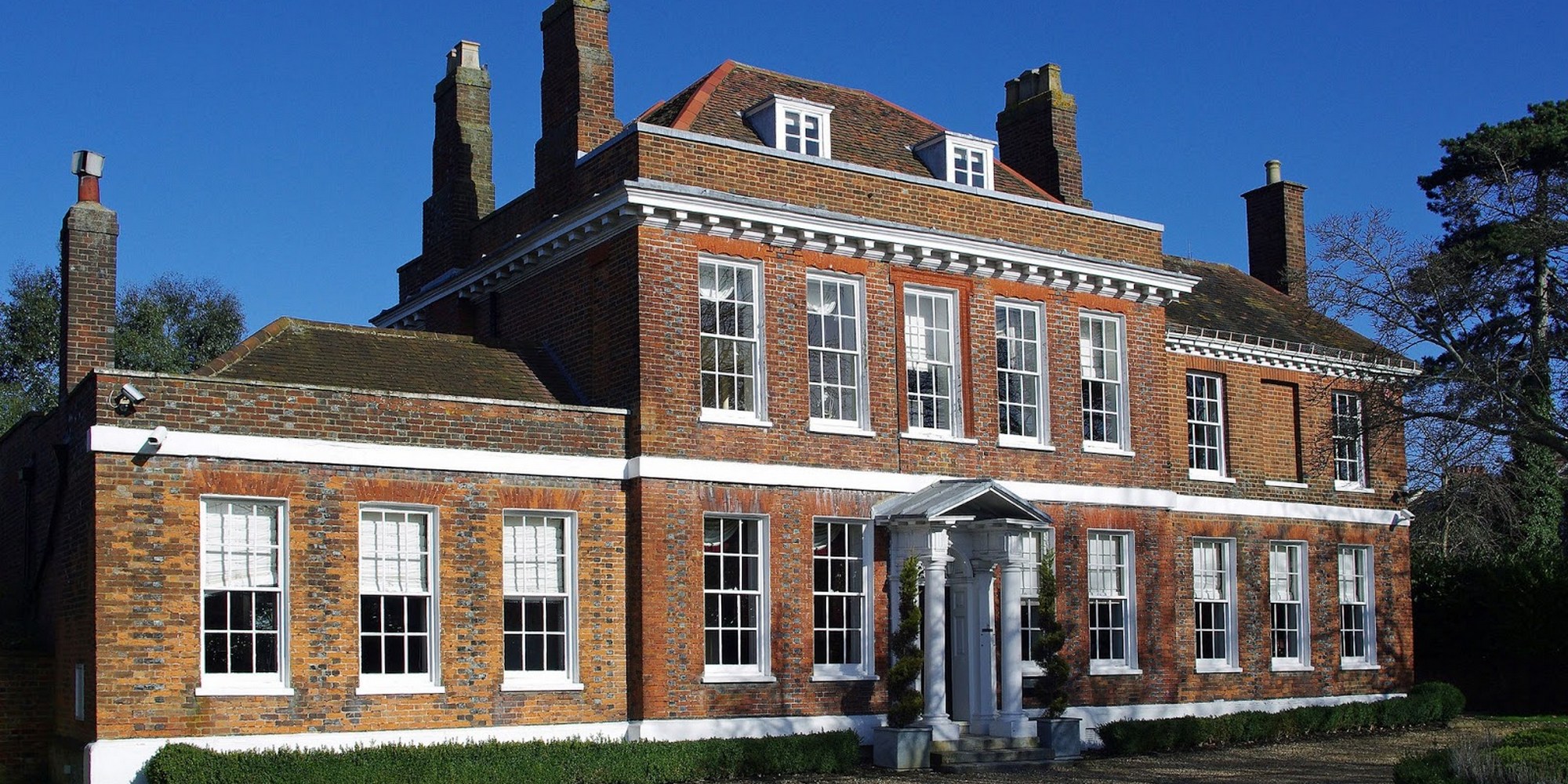 Lionel Kelly looks at Bleak House