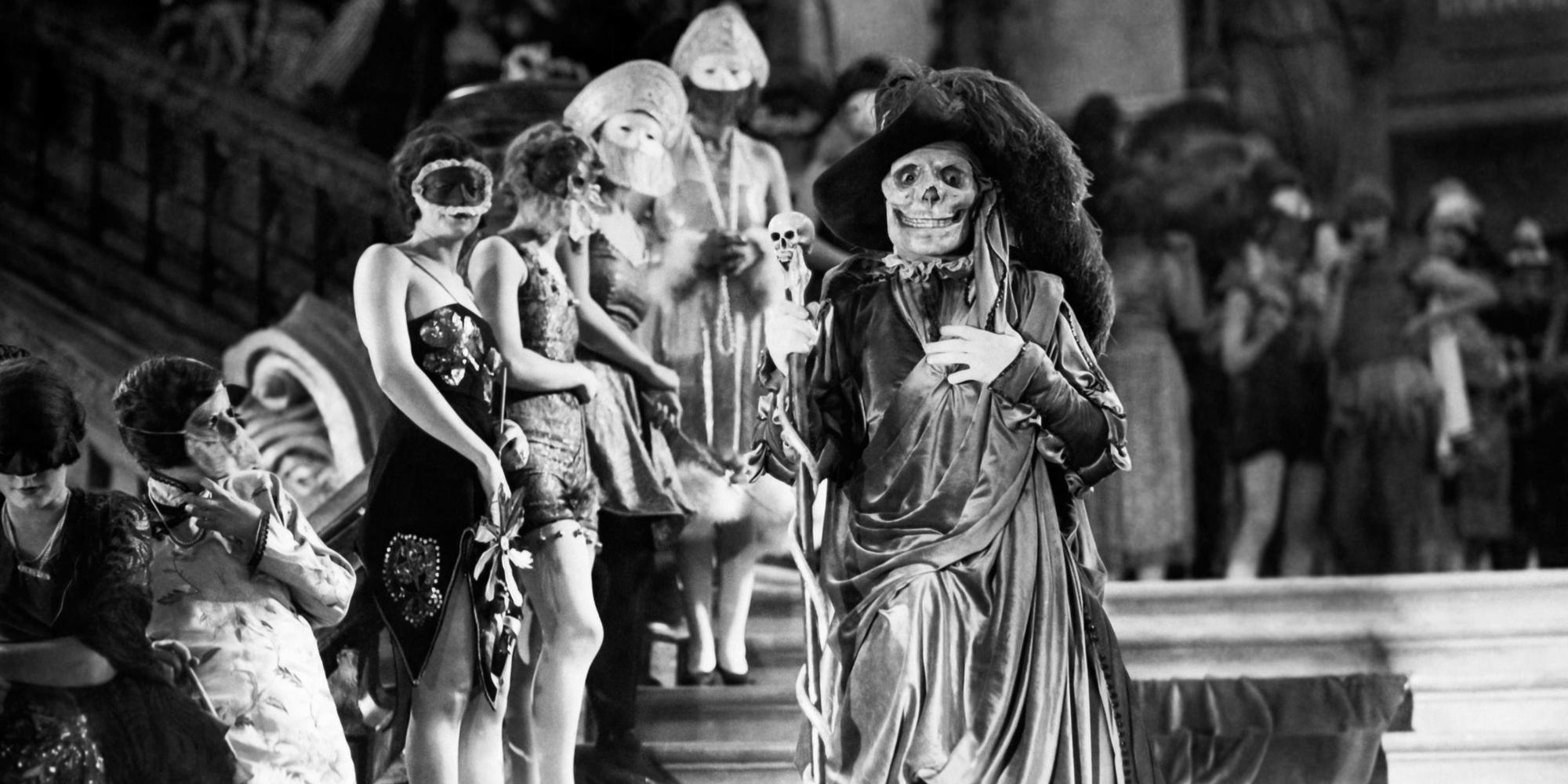 THE PHANTOM OF THE OPERA 1925 Universal Pictures film with Lon Chaney and Mary Philbin. Image shot 1925. Exact date unknown.