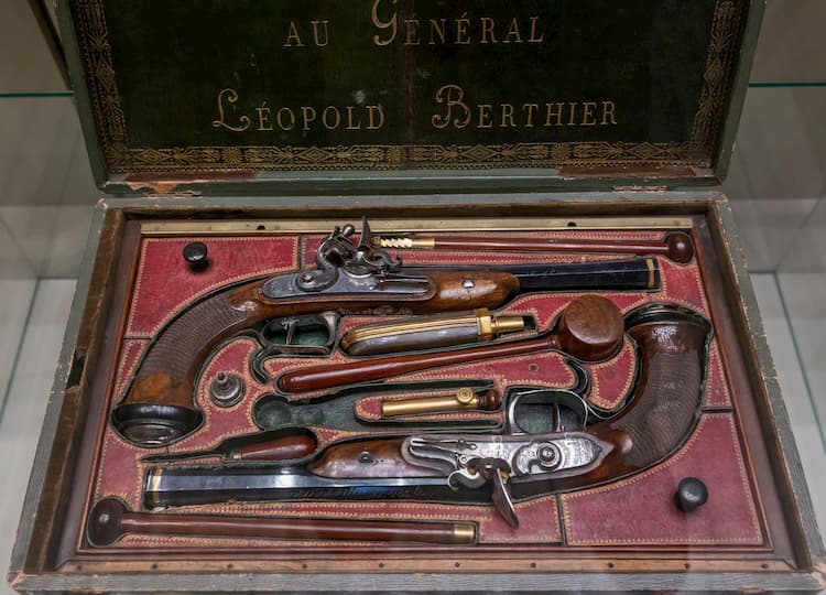 Set of 19th-century flintlock duelling pistols.