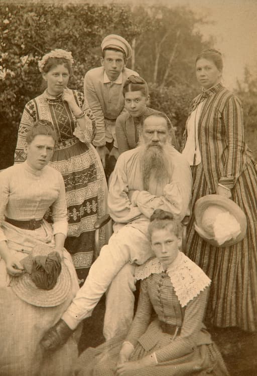 Tolstoy's Anna Karenina Tolstoy and his family at Yasnaya Polyana